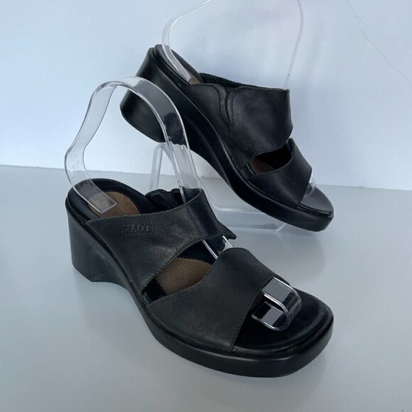 NAOT Two-Strap Leather Slip on Heeled Sandals Black 6 - Picture 2 of 9